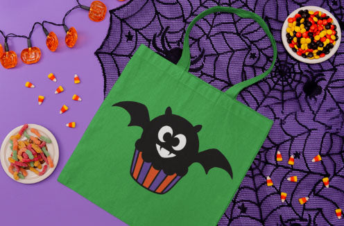 Bat cupcake SVG, Bat SVG, Halloween SVG, Cute bat SVG, Instant download, Cricut cut files